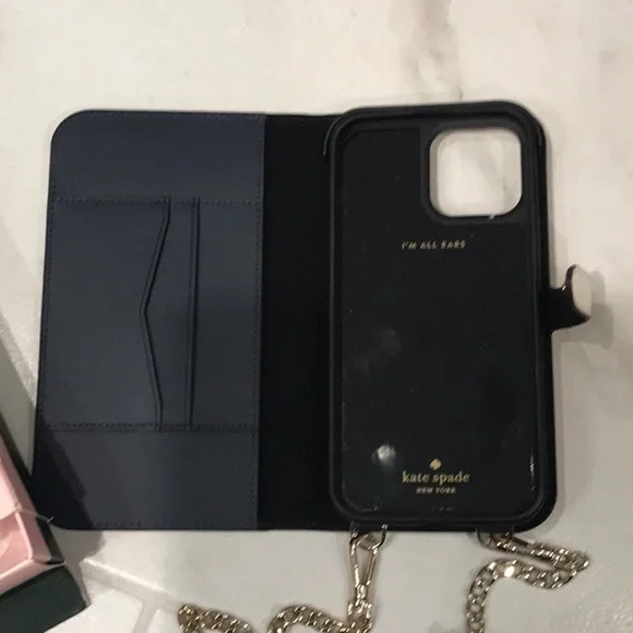 Kate Spade iPhone 13 Pro Max Magnetic Wrap Folio Case on a Chain crossbody - Picture 3 of 5